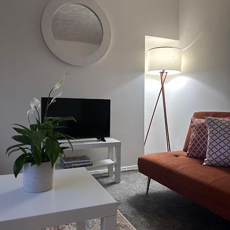 Ocean Village Marina 2 Bedroom Apartment With Balcony! Southampton Exterior foto
