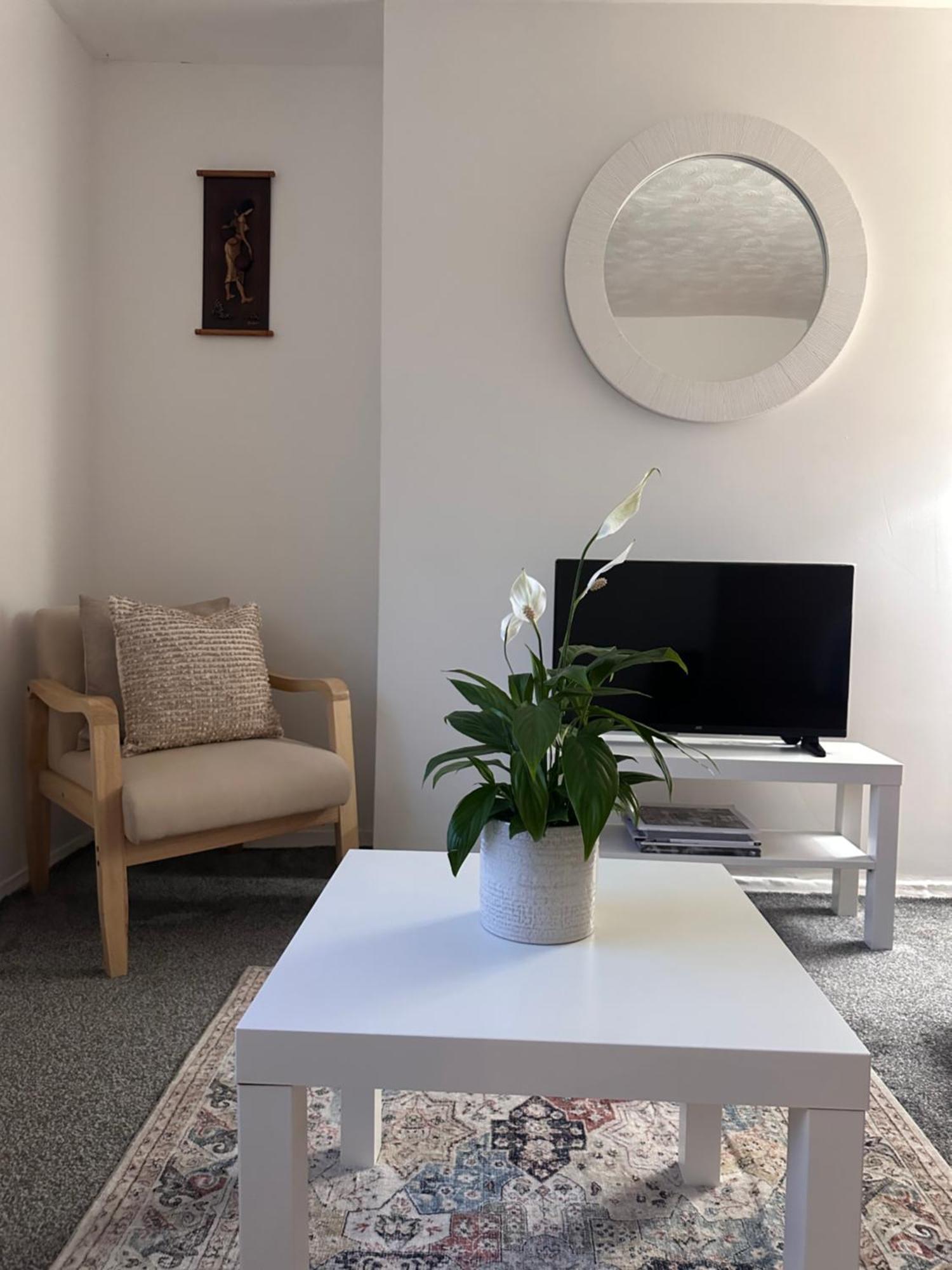 Ocean Village Marina 2 Bedroom Apartment With Balcony! Southampton Exterior foto